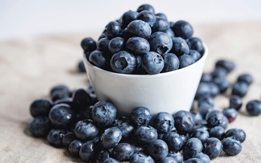 Blueberries benefits in hindi